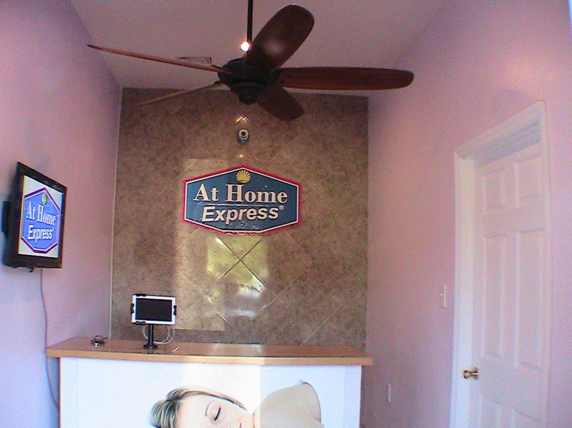 At Home Express Tangerine Inn De Land Exterior foto
